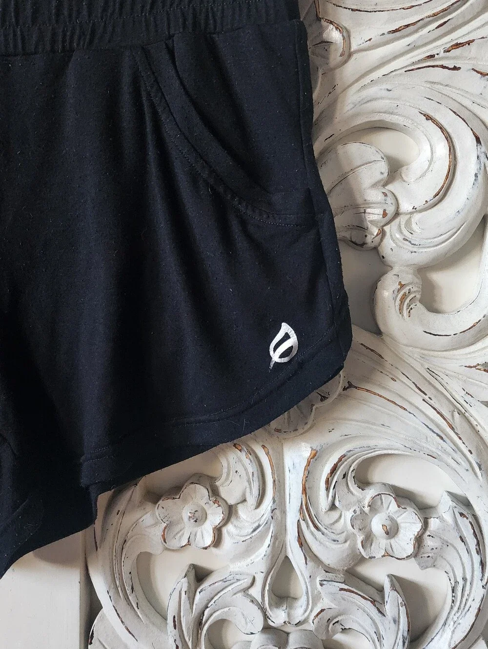 P'tula Black Maribel Short
